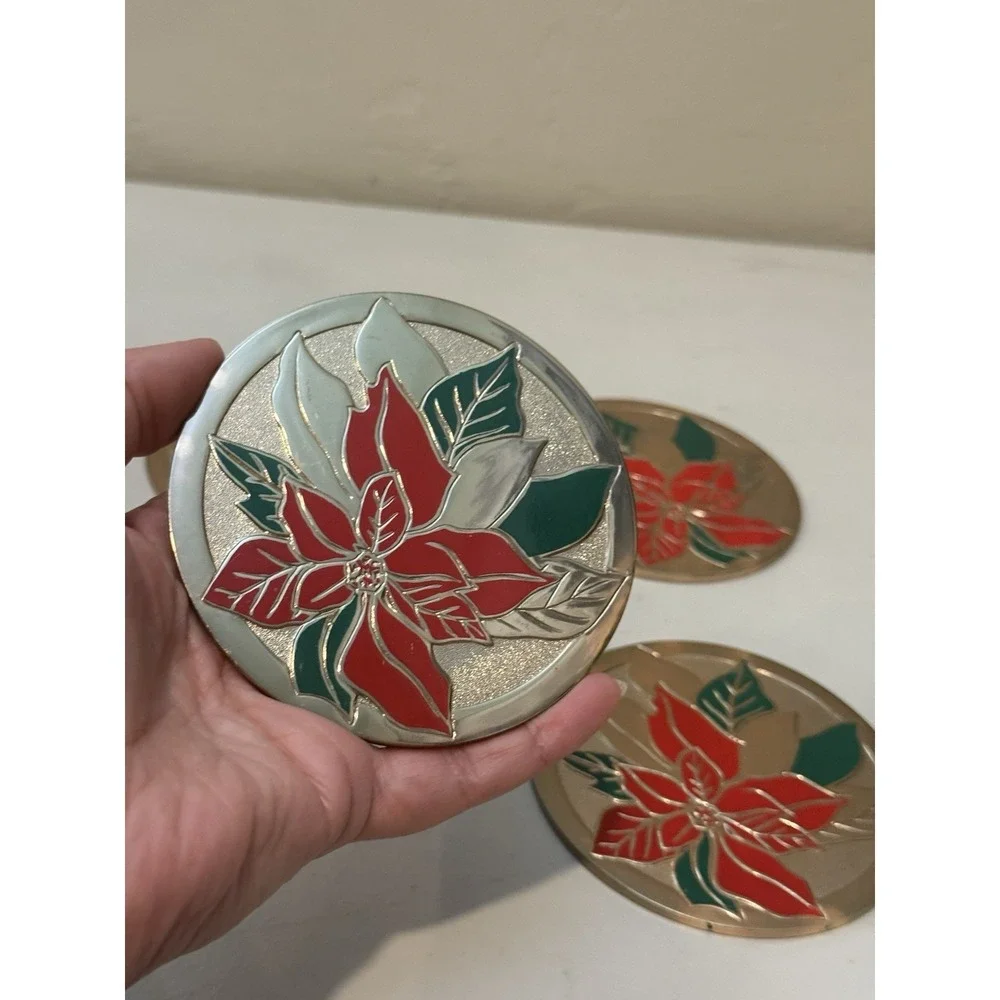 VTG Christmas Decor 4‎ Brass & Enamel Coasters Poinsettia Holiday EUC Felt Back